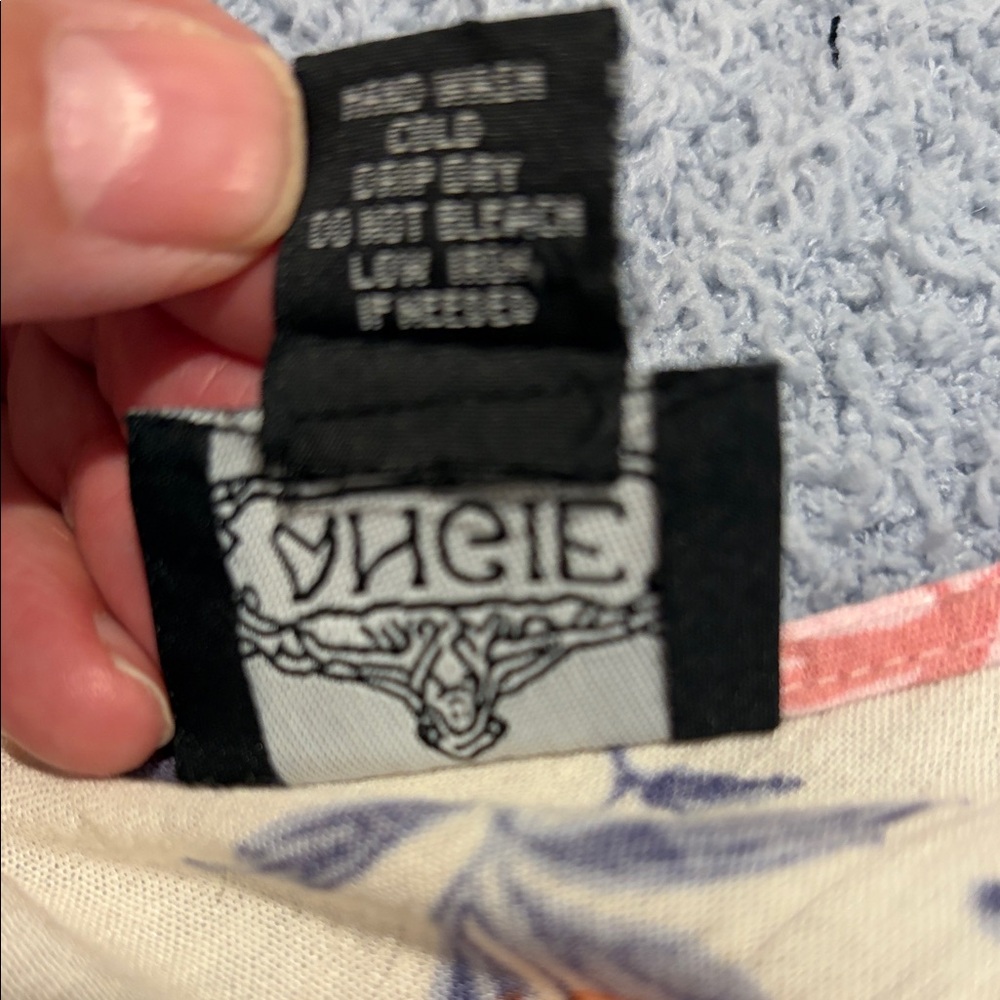 Angie Cream Blouse with Pink and Orange Floral Design - Picture 5 of 7